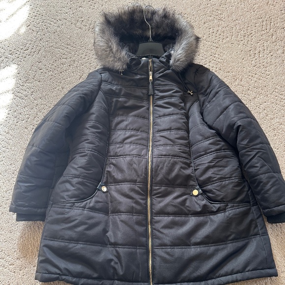 Plus size puff jacket - Picture 5 of 5